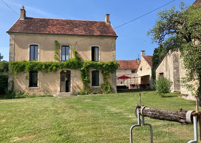 Le Presbytere - Touillon, Jacuzzi, 4 Chambres Pour 10