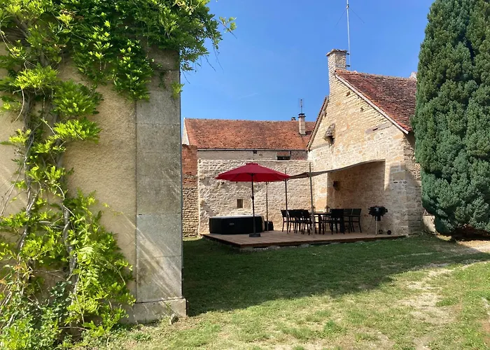 Le Presbytere - Touillon, Jacuzzi, 4 Chambres Pour 10